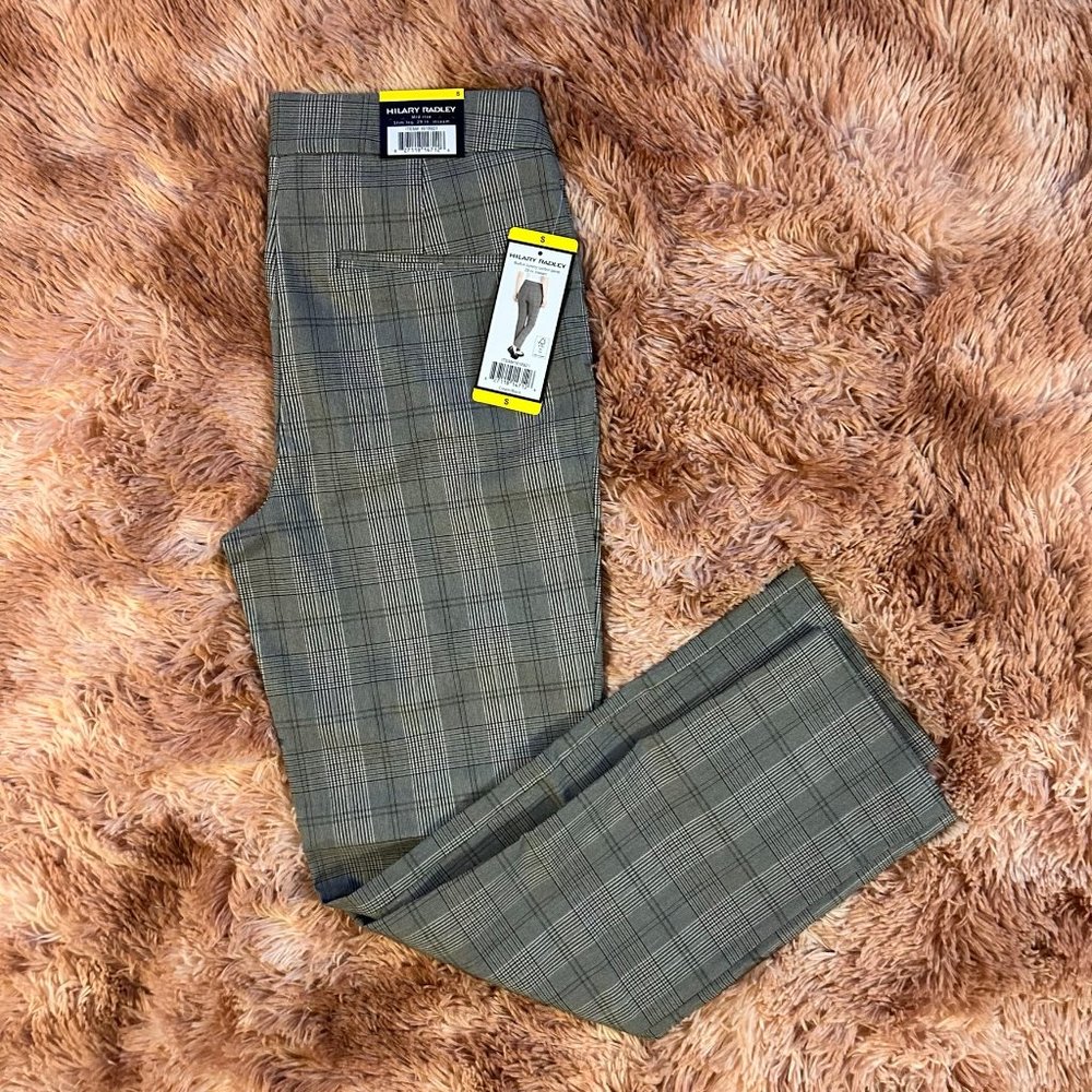 Hilary Radley Stretchy Work Pant with Pockets in Cream/Black Plaid